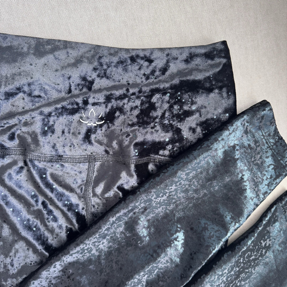 Beyond Yoga Womens Crushed Velvet‎ Sparkle Legging Size Small Black Athleisure
